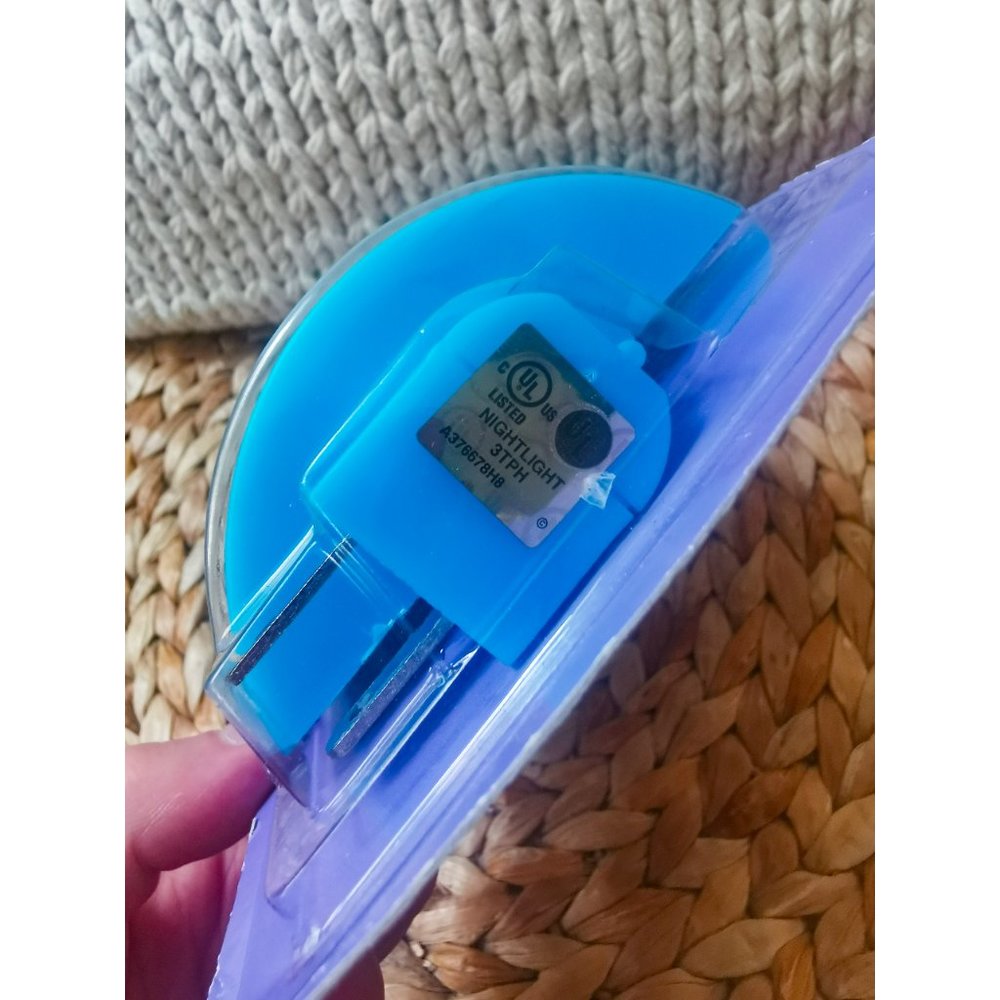 Vintage Disney Winnie The Pooh Night Light - Picture 3 of 3